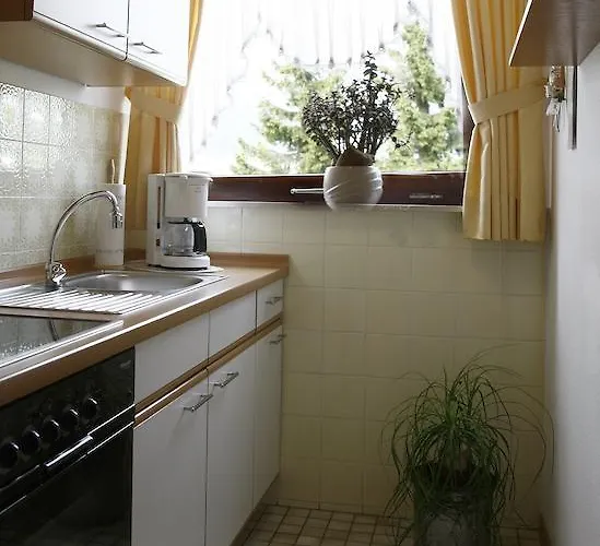 Daire Annegret Schuette *